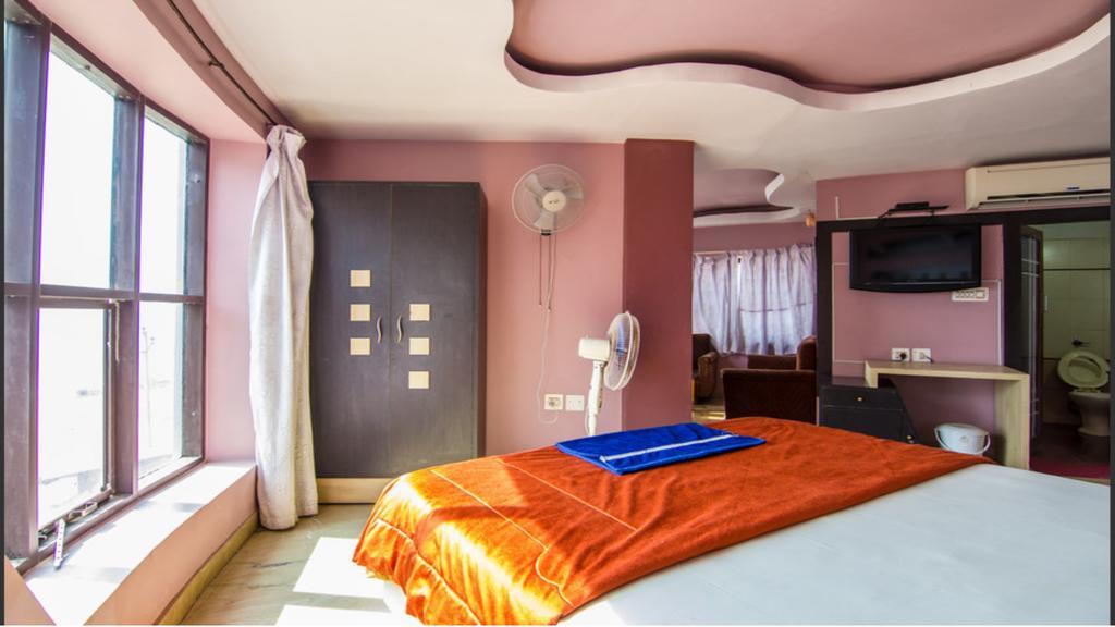 Golden Dust Hotel Puri Eksteriør billede